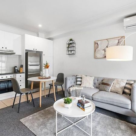 Cozy 1 Bedder In St Kilda With Balcony Διαμέρισμα Μελβούρνη Εξωτερικό φωτογραφία